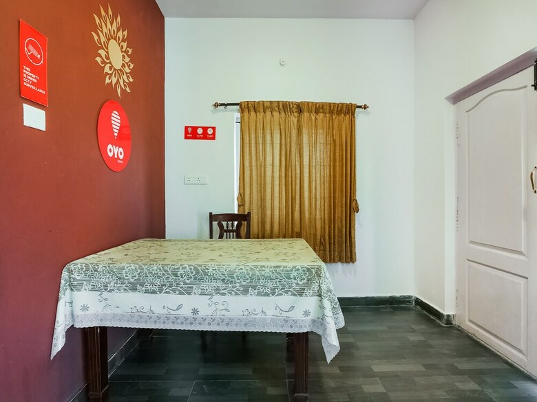 Hotel Oyo 27895 Memo Rooms