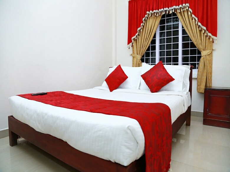 Hotel Oyo 15548 Mackal Residency