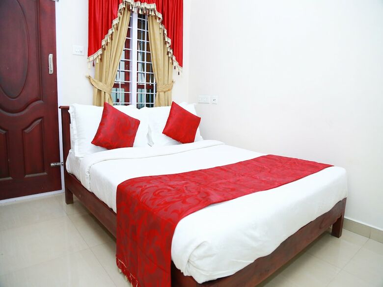 Hotel Oyo 15548 Mackal Residency