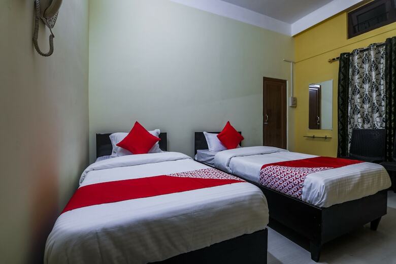 Hotel Oyo 18761 Nirvana