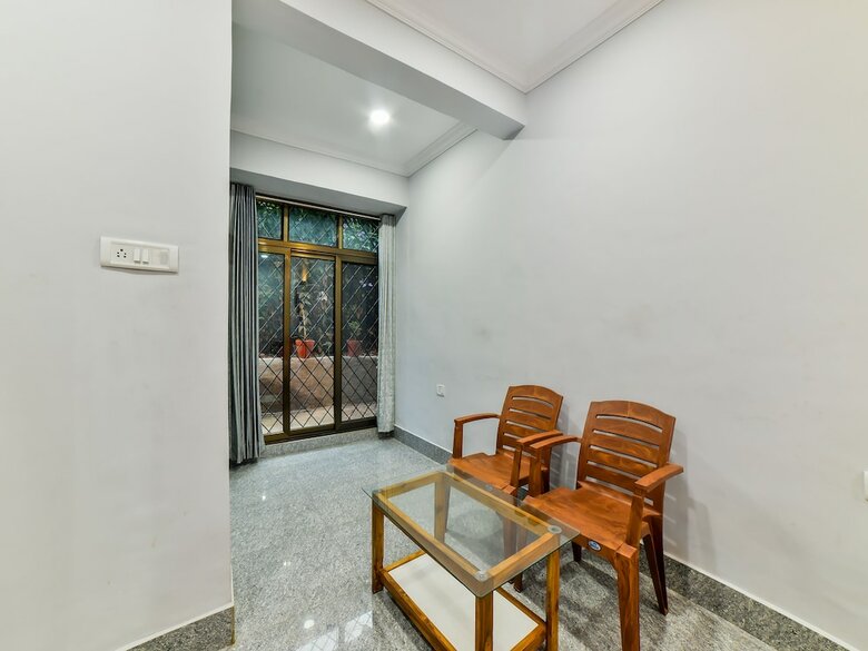 Hotel Oyo 29082 Pavitra Beach Home