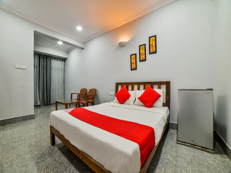 Hotel Oyo 29082 Pavitra Beach Home