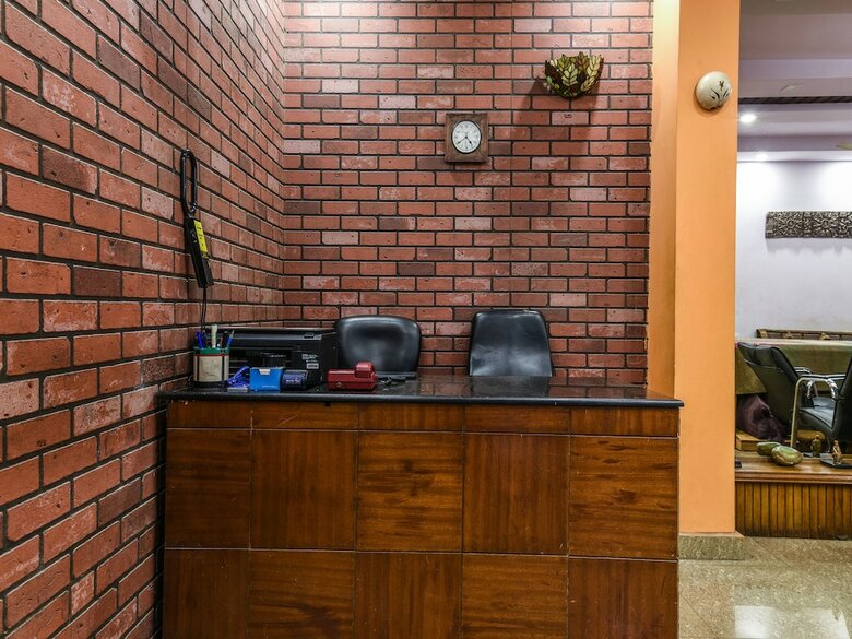 Hotel Oyo 7304 Stay Jangpura