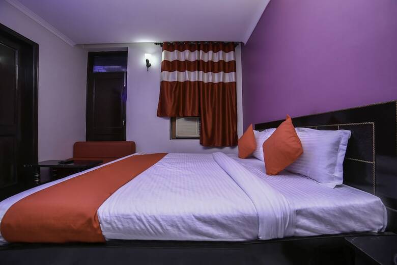Hotel Oyo 26666 Refuge Home Stays