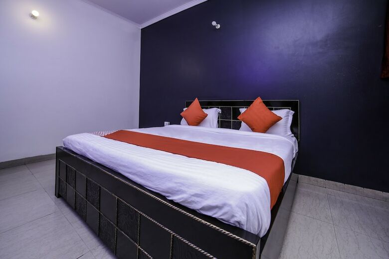 Hotel Oyo 26666 Refuge Home Stays