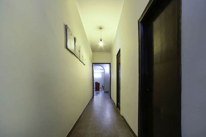 Hotel Oyo 26666 Refuge Home Stays