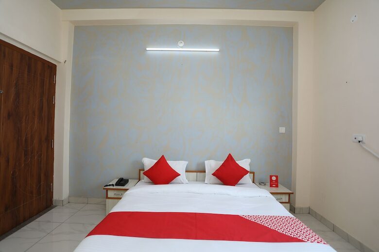 Hotel Oyo 17291 Shree Ram Palace