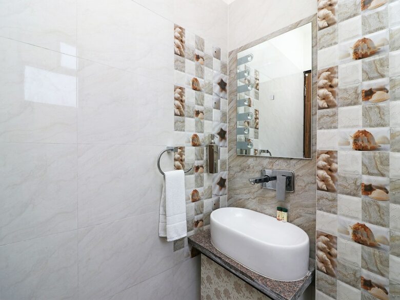 Oyo Flagship 15432 Hotel The Nest