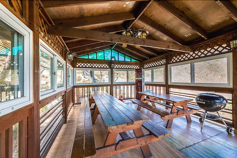 Ganghwa Skyhills Pension