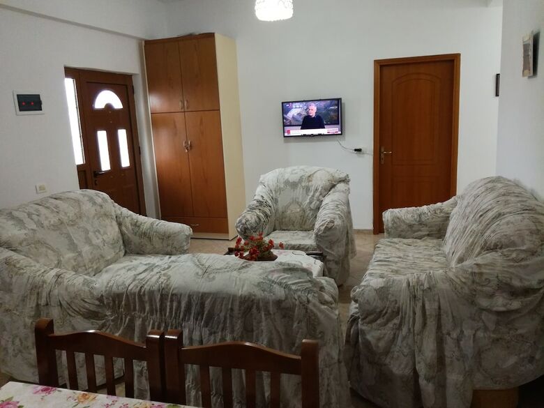 Aparthotel Apartaments Skrapalli