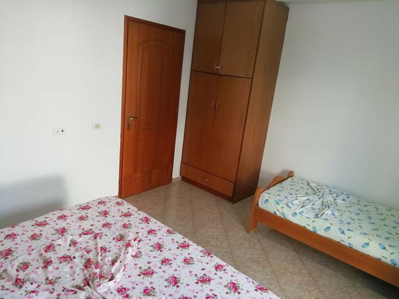 Aparthotel Apartaments Skrapalli