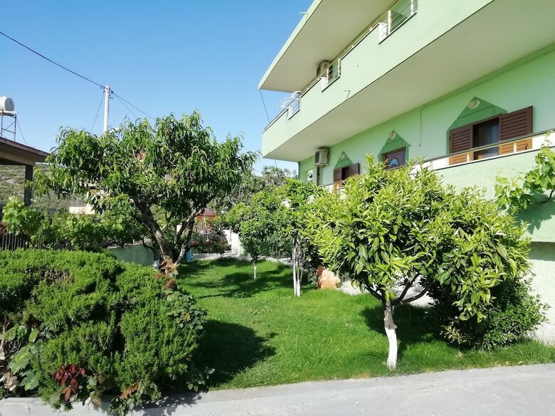 Aparthotel Apartaments Skrapalli
