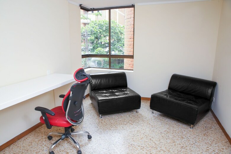 Apartamentos Saint Geny By Nomad Guru