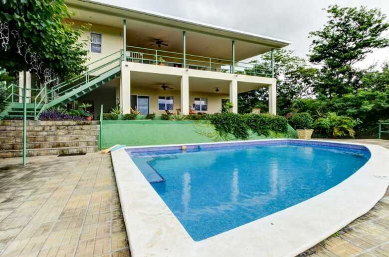 Hotel Green Acres Guesthouse