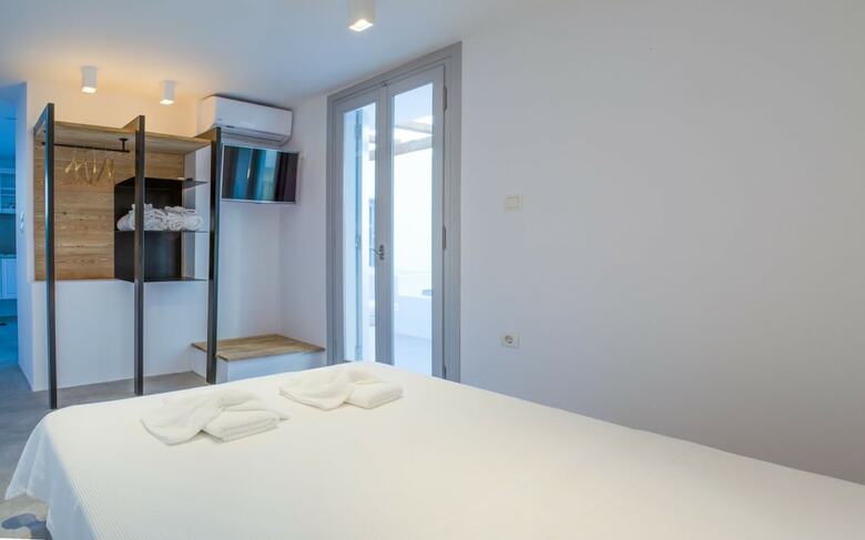 Apartamentos L' Arco Milos Suite