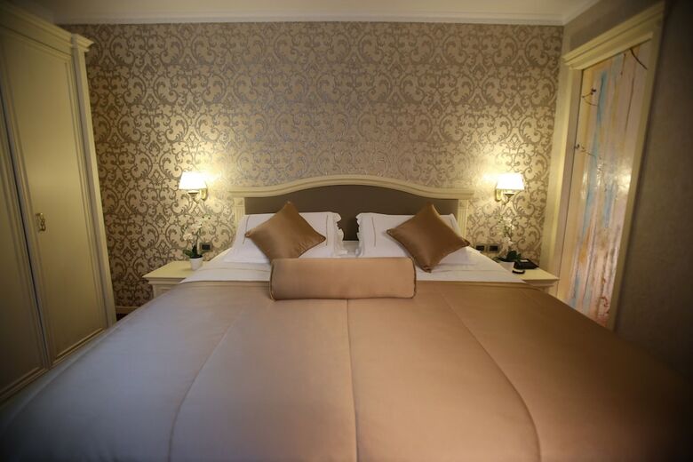 Grand Hotel & Spa Tirana