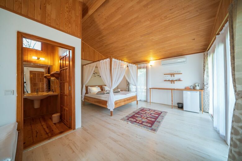 Cabana Etenna Beach Bungalows