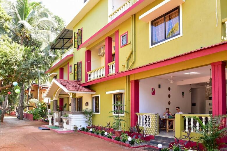 Bed & Breakfast Laliguras Villa