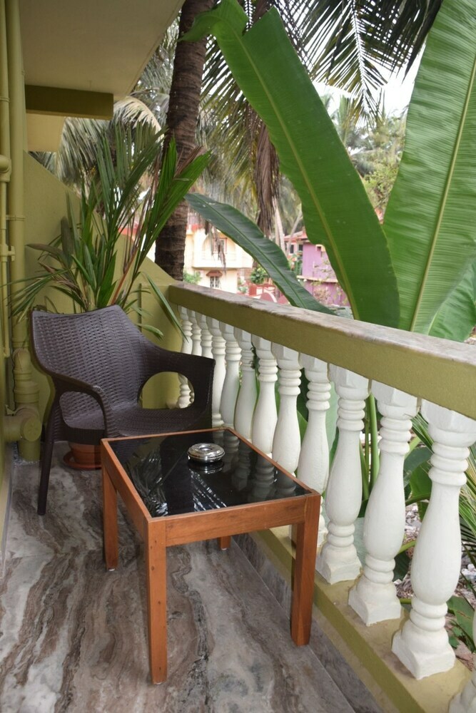 Bed & Breakfast Laliguras Villa