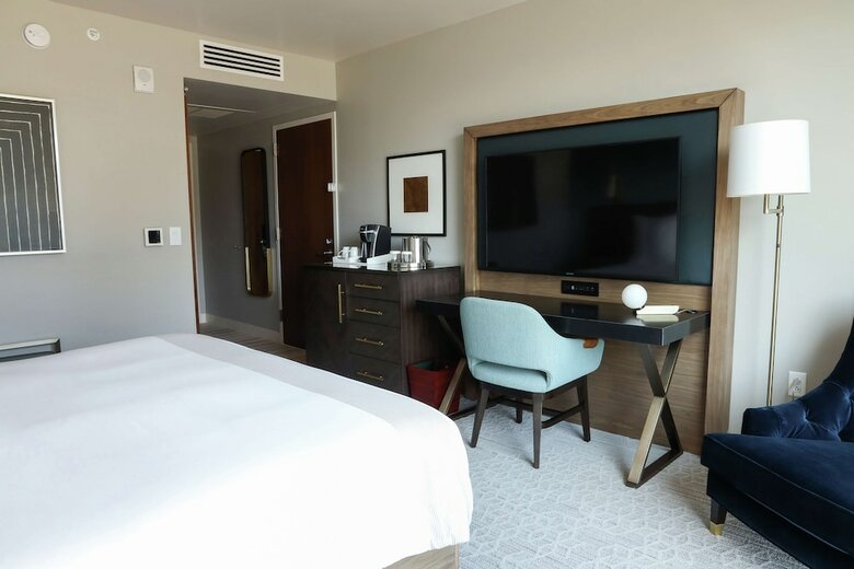 Carte Hotel San Diego Downtown, Curio Collection By Hilton