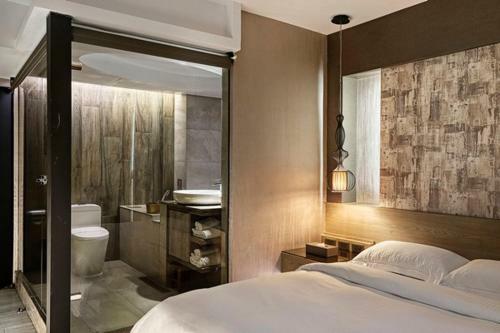 Jbg Hotspring Resort Hotel