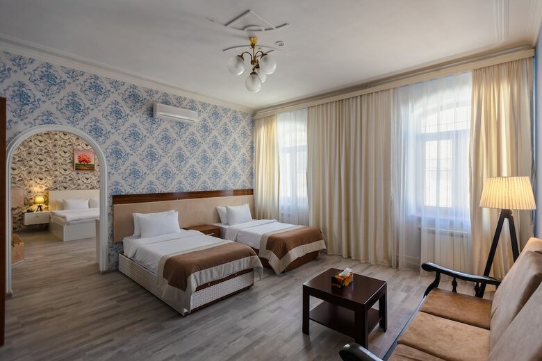 Baku Palace Hotel