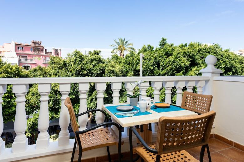Apartamentos Alcal� Plaza