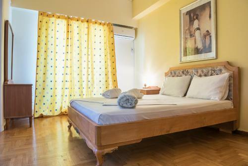 Vintage Athens Apartment