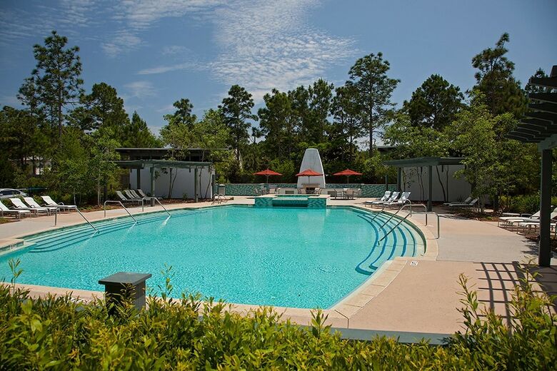 Oyster's Pearl By Exclusive 30a