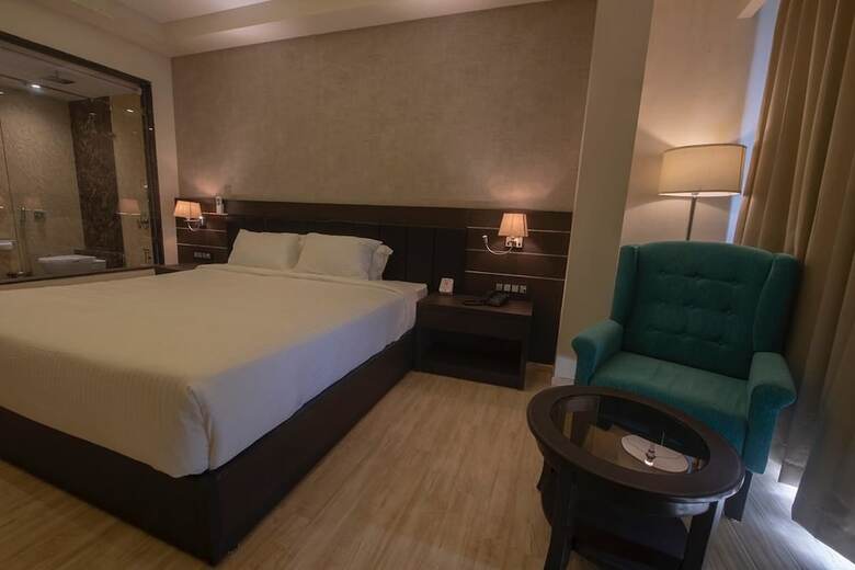 Hotel Surendra Vilas