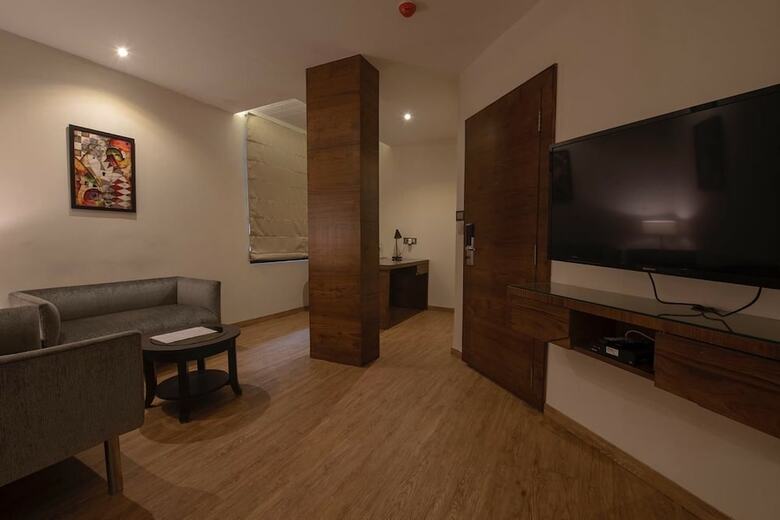Hotel Surendra Vilas