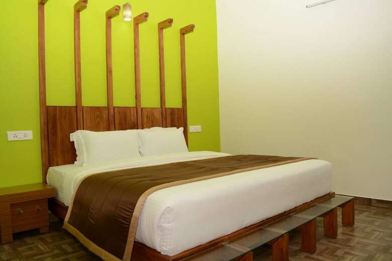 Hotel Paradise Peak Cottage