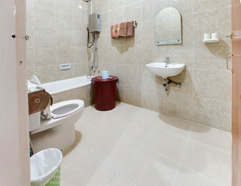 Hotel Literooms Kebun Raya Bogor