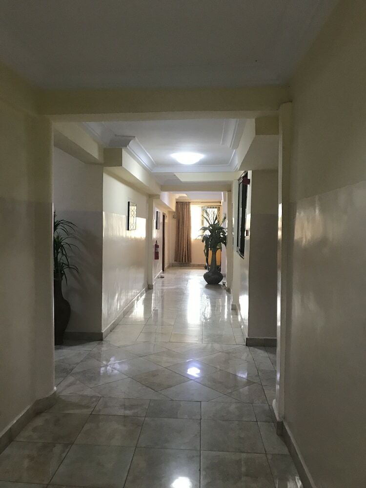 Hotel Akroma Plaza