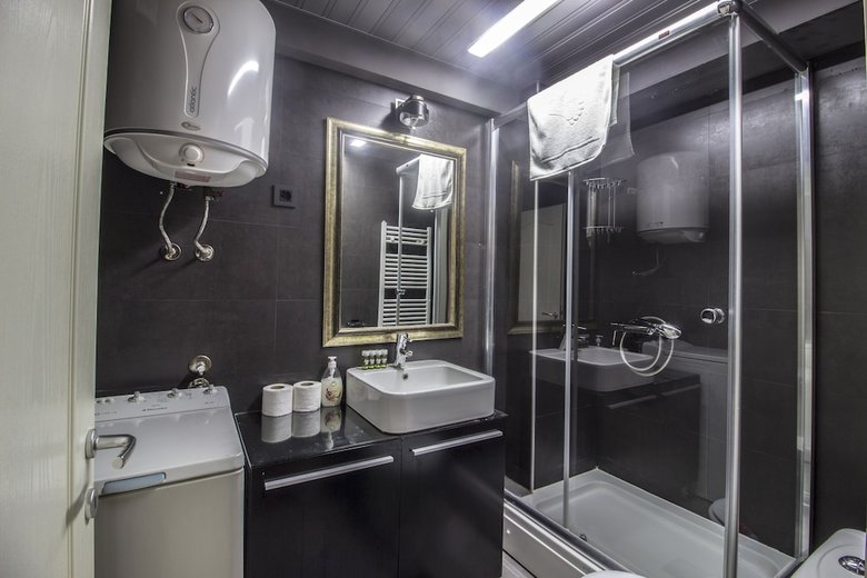 Darni Apartment 3