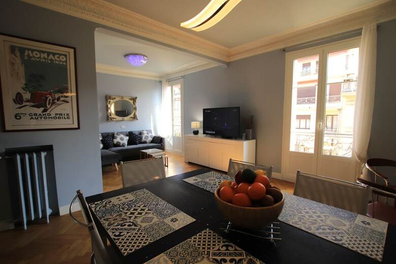 Apartamentos Happy Few - La Petite Londres