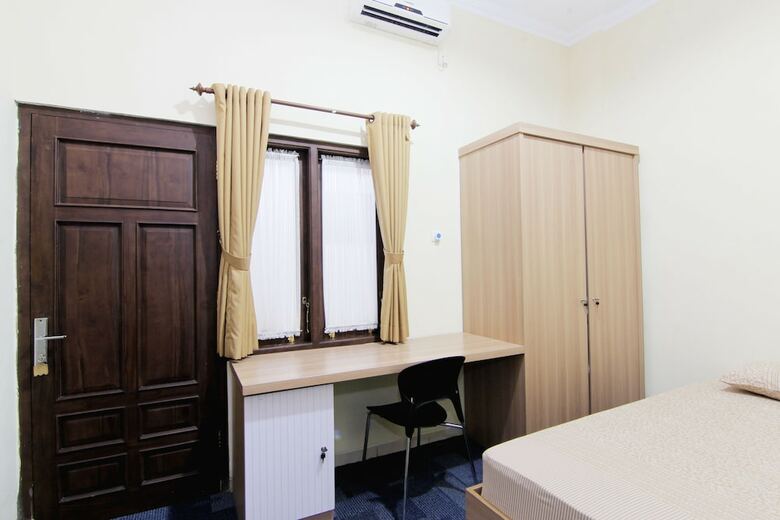 Embe Joglo Homestay