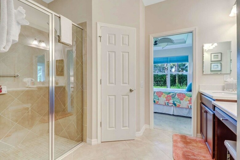 Villa 9907 Periwinkle Preserve Ln