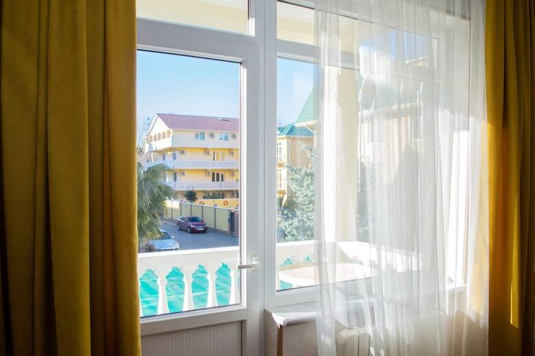 Hotel Guest House Na Tsvetochnoy