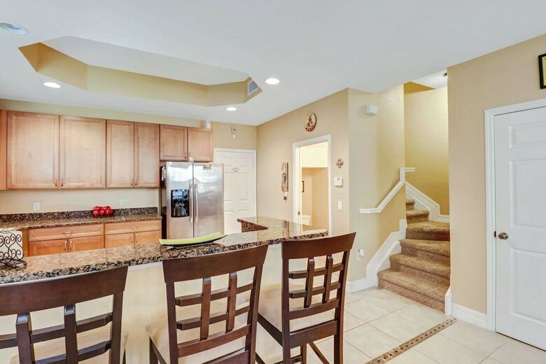 9800 Quinta Artesa Way #105