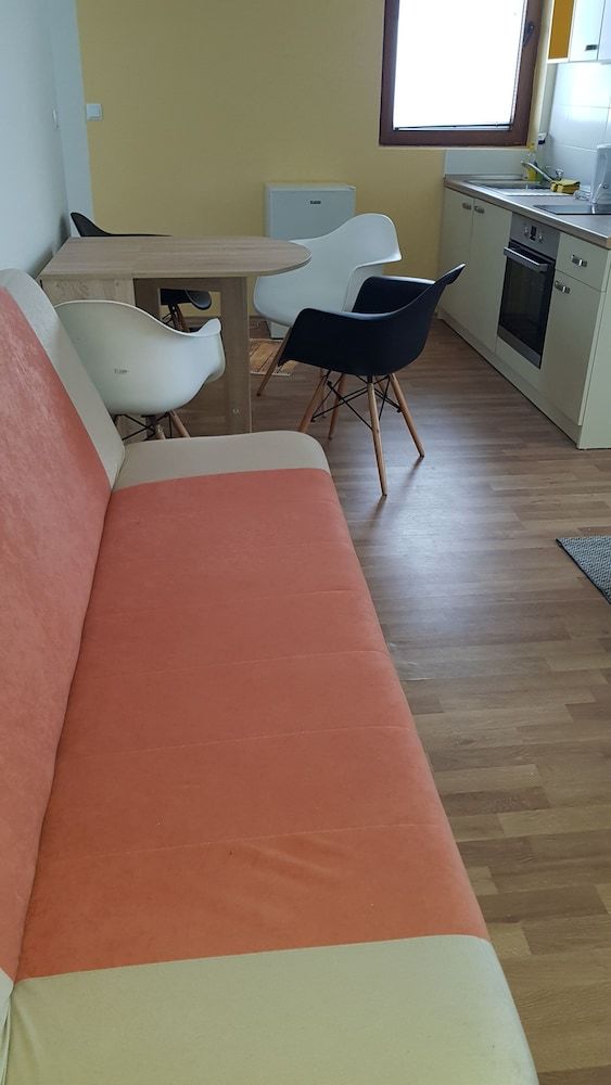 New Age Apartments Vla?i?