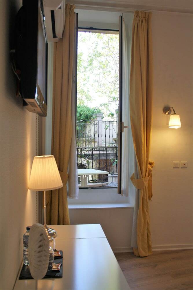 Hotel Le Mas Angelussi