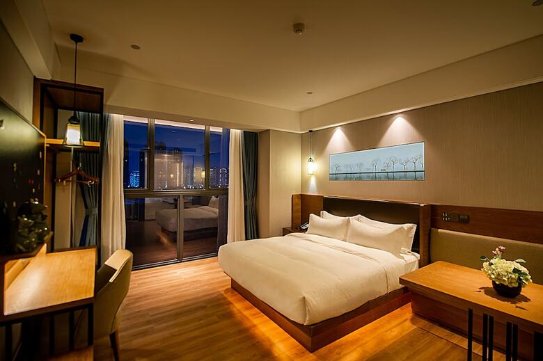 Relax Life Hotel (Guangzhou Science City)