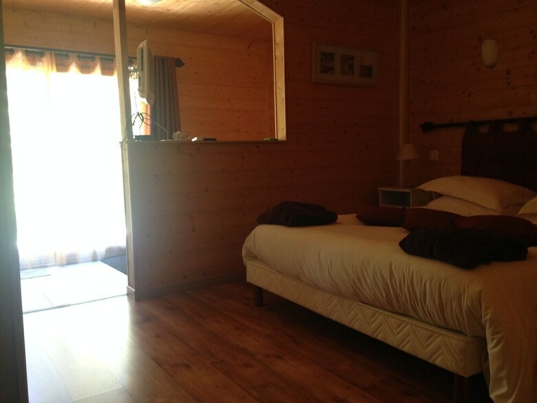 Hotel Chambres D'h�tes Les Sentiers Du Lac