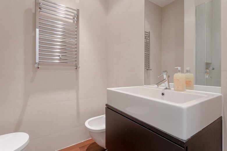 Apartamentos Stunning 2 Bedroom Terrace Flat In Fulham