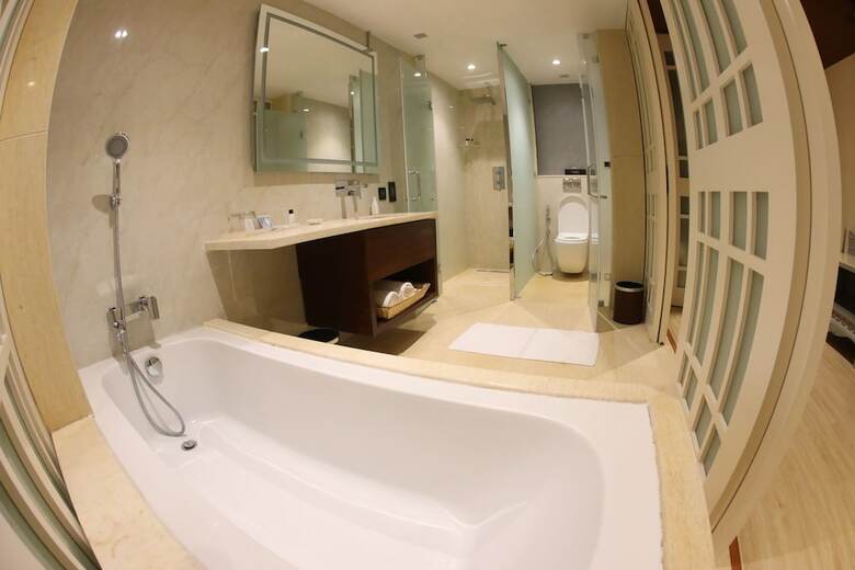 Hotel Regenta Central Rs - Chennai