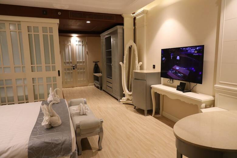 Hotel Regenta Central Rs - Chennai