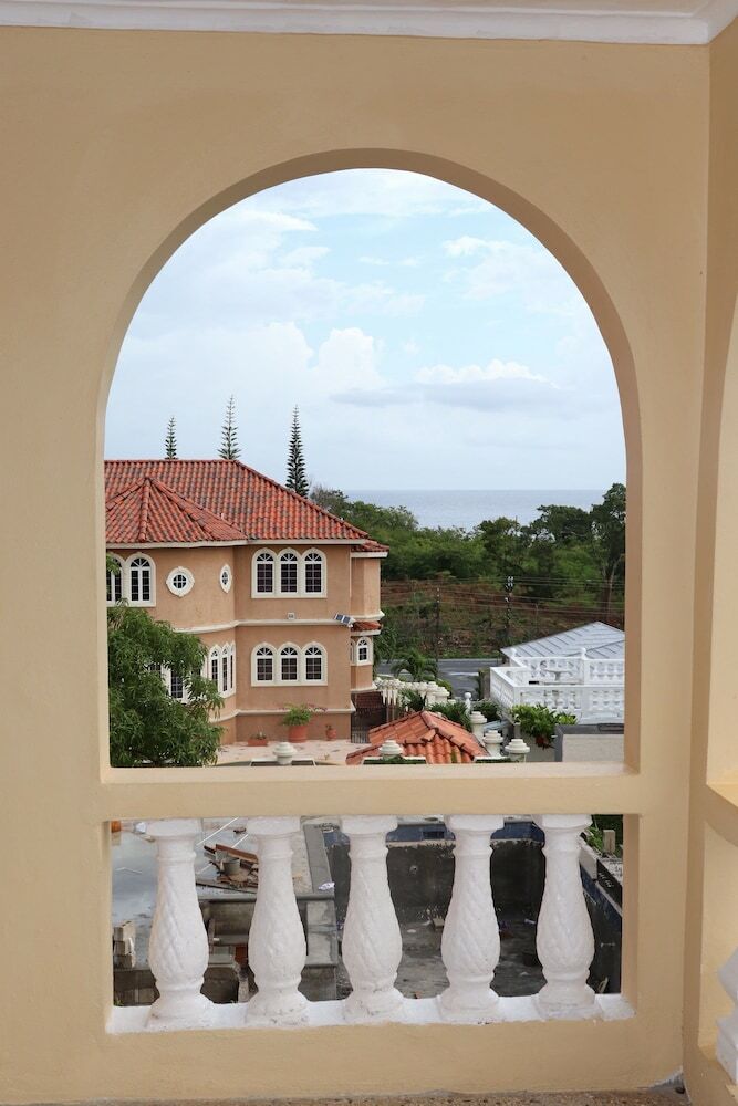 Hotel Lagardan Ocean View