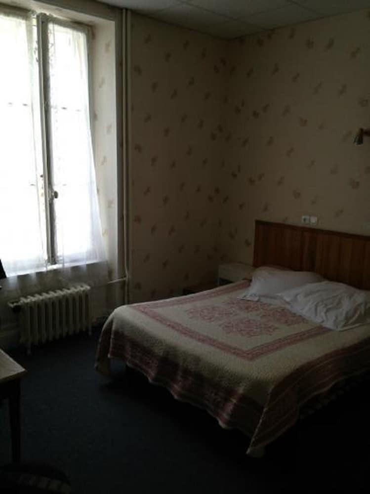 Hotel De La Poste Et Europe