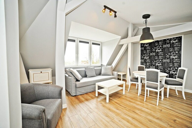 Grand Apartments - Love Loft